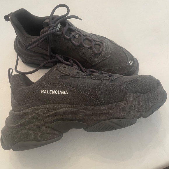 Balenciaga 45 triple S - Picture 2 of 8